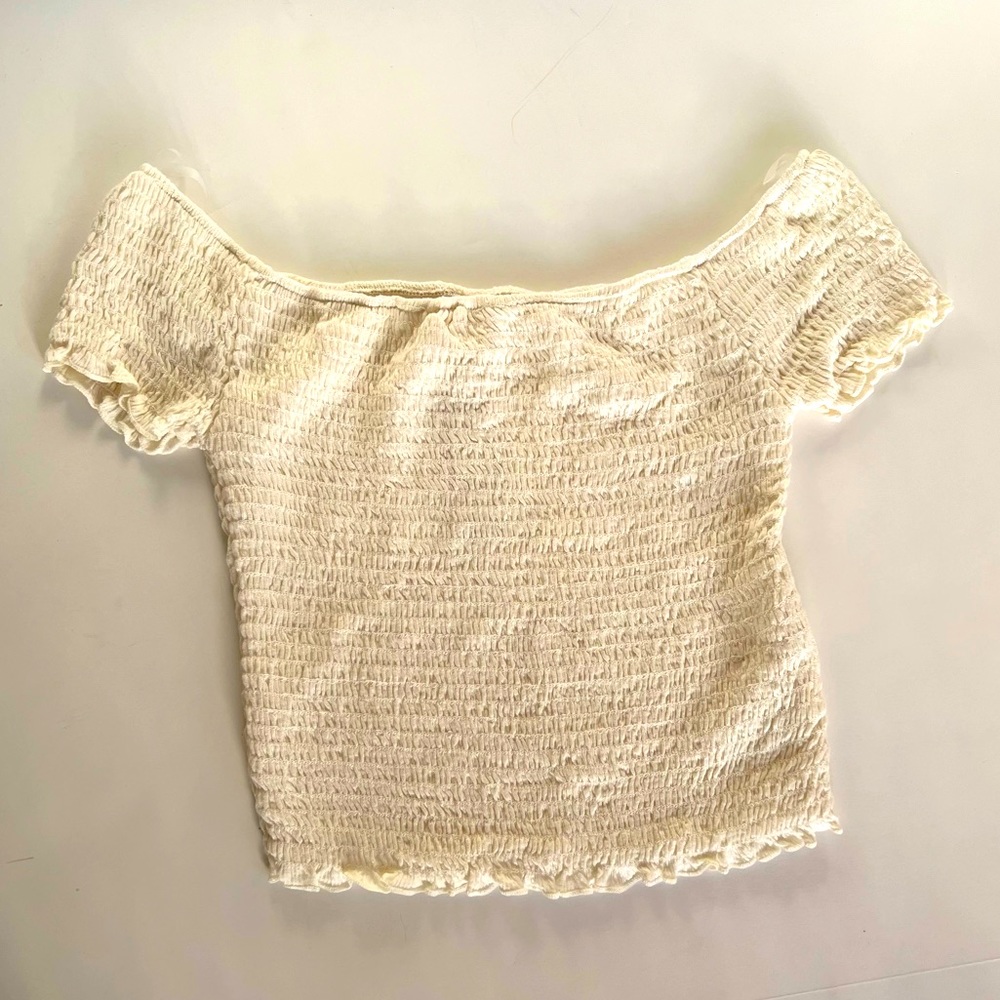 NWT Cream Ruched Crop Top Size Small